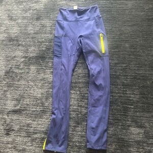 Fabletics Navy Leggings with Stylish Design